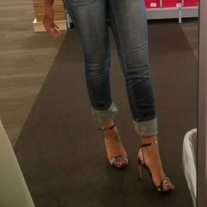 Meet your Posher, Jhalyn