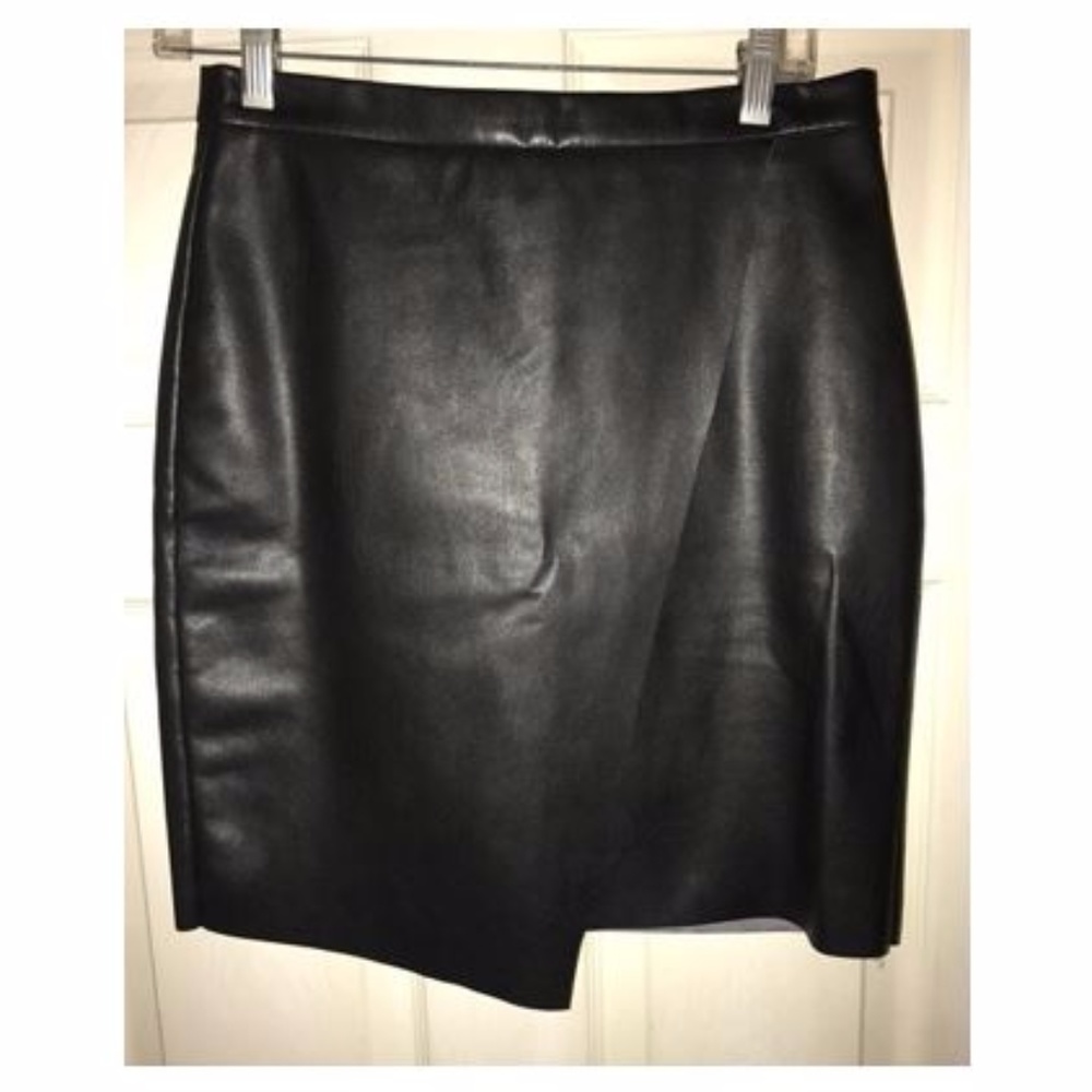 Tight & Black & Sexy Leather Skirt