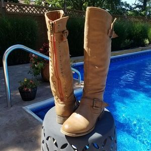 Red zipper Madden Girl Knee Boots