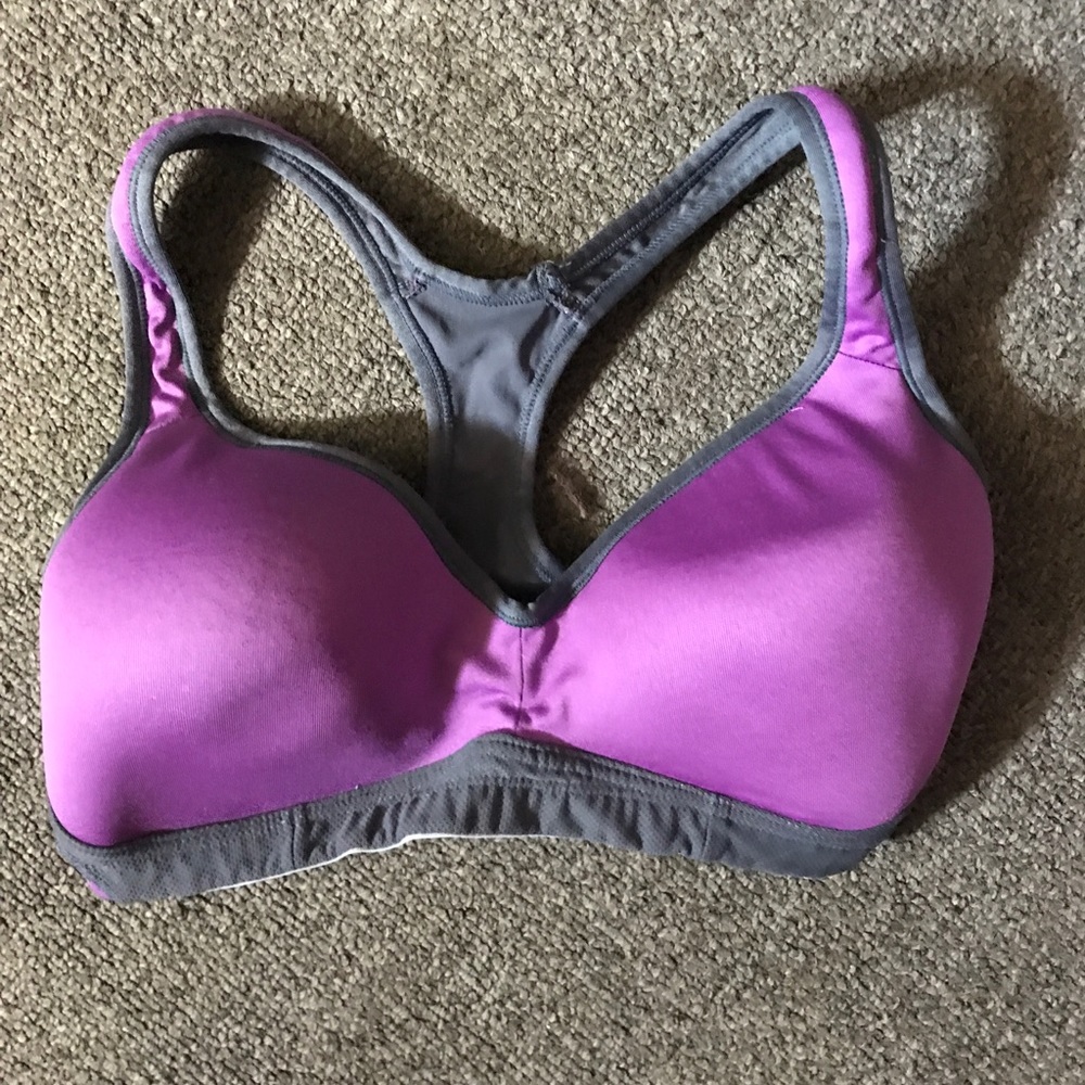 Champion v neck sports bra