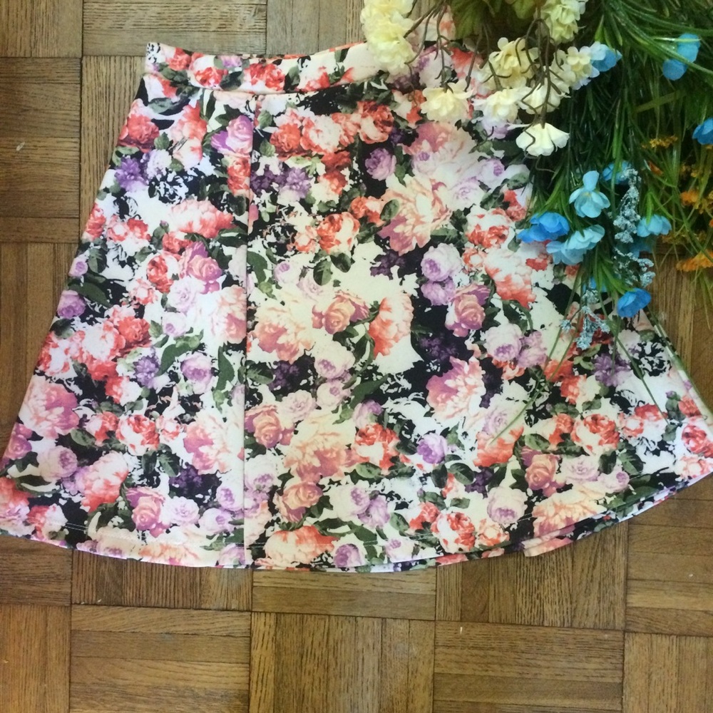 MOVING SALE Lily Rose Floral Circle Skirt