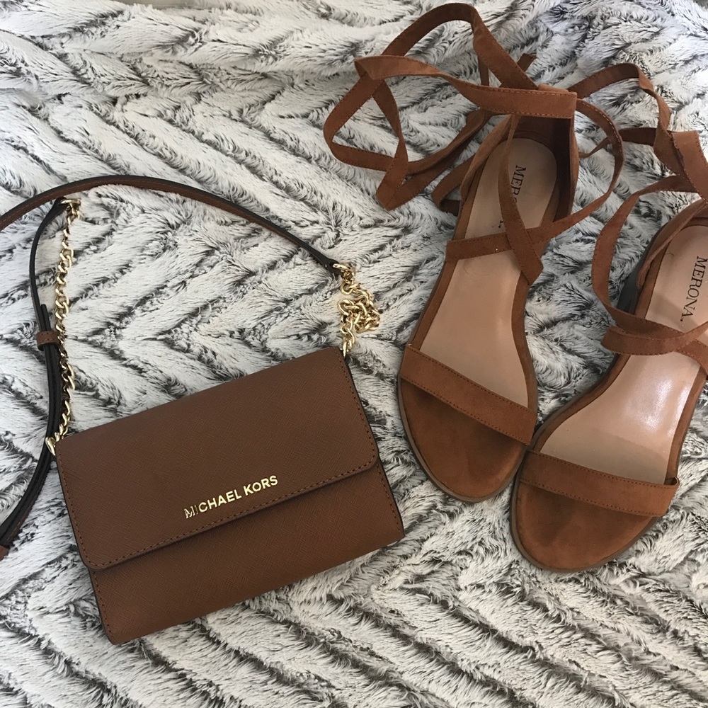 Michael Kors Jet Set Phone Crossbody