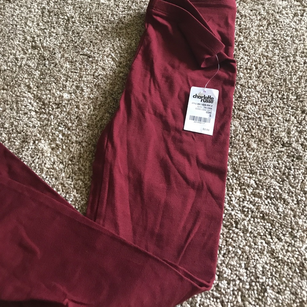 maroon leggings