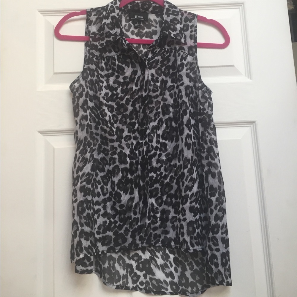 Black and gray cheetah button down top