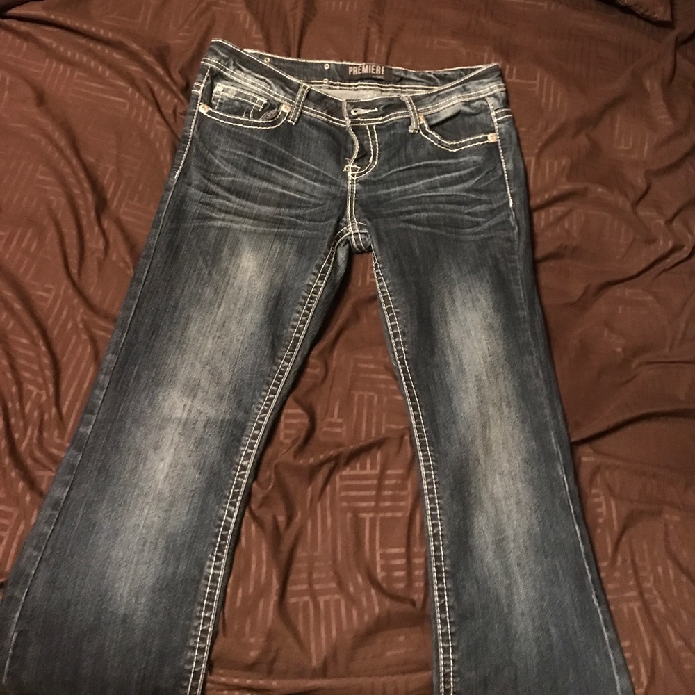 Boot cut jeans