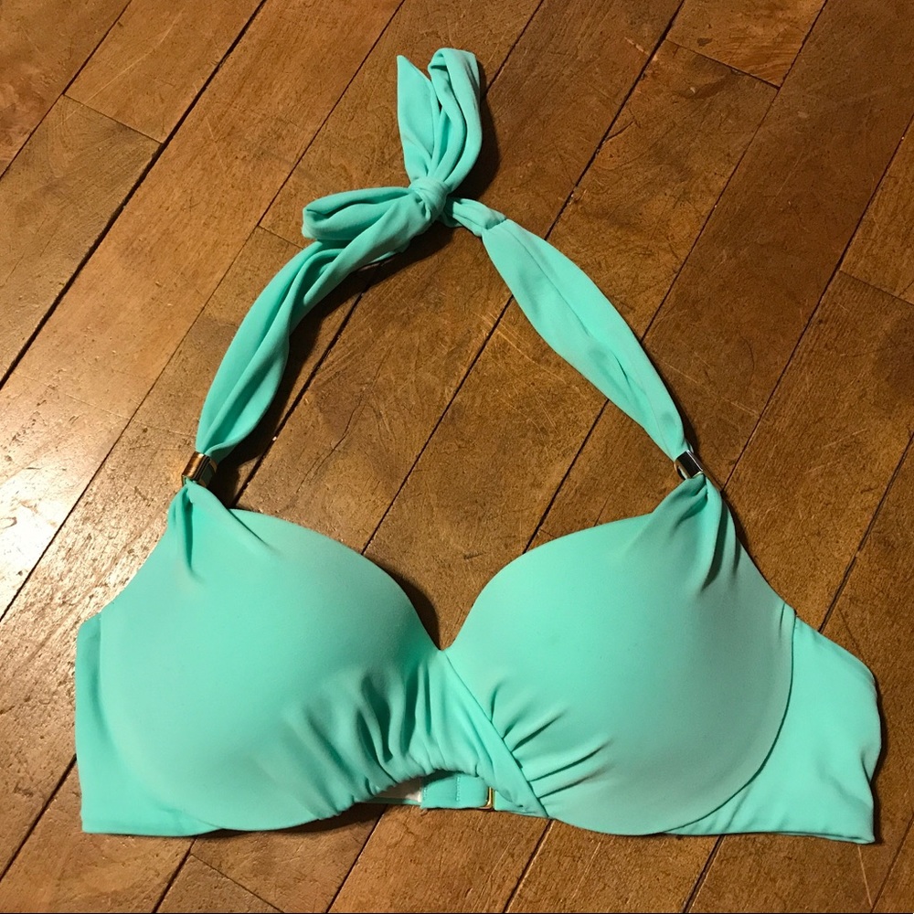Push-up bikini top
