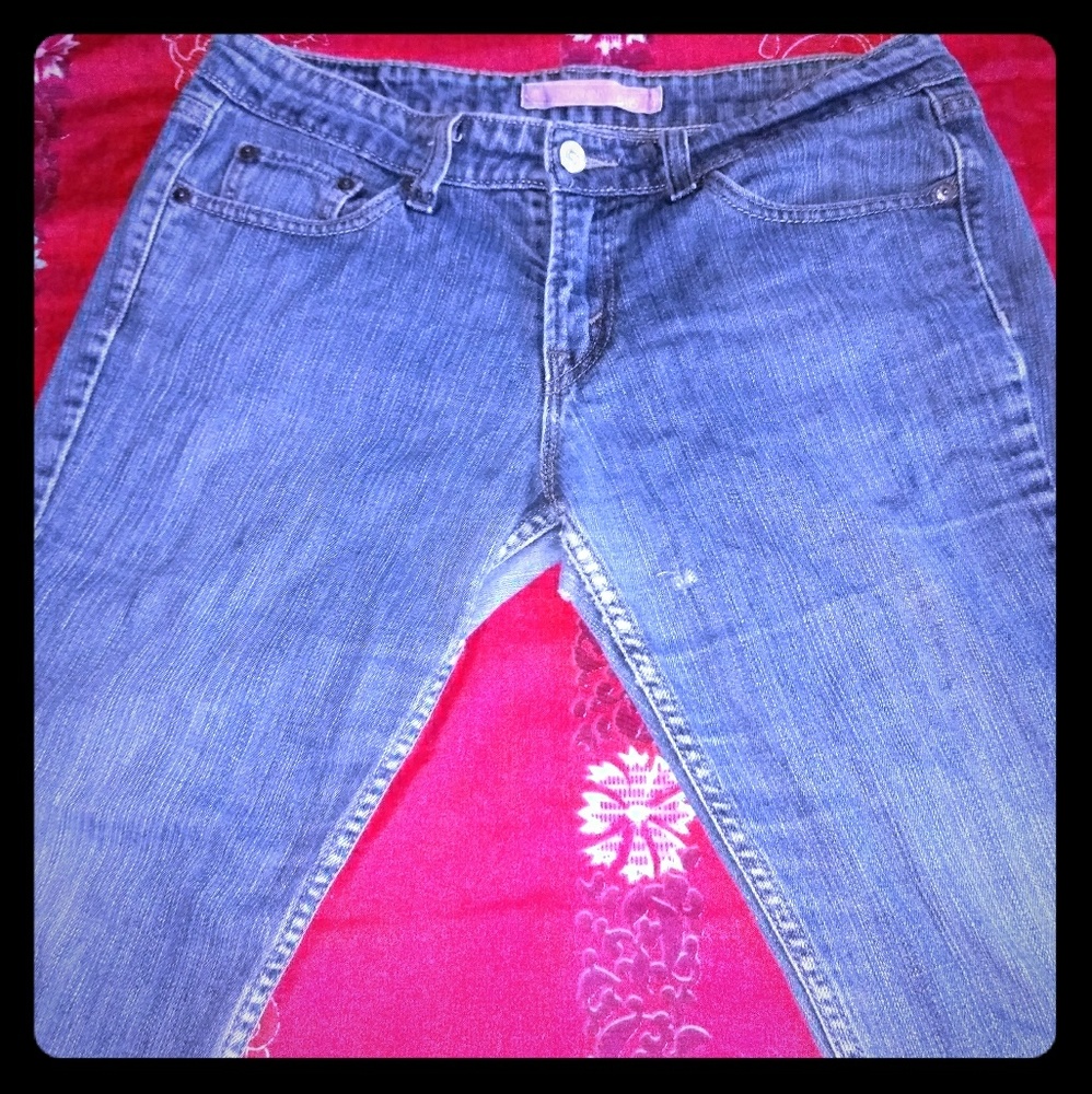 *CLEARANCE*Levi's Skinny 518  Size 11