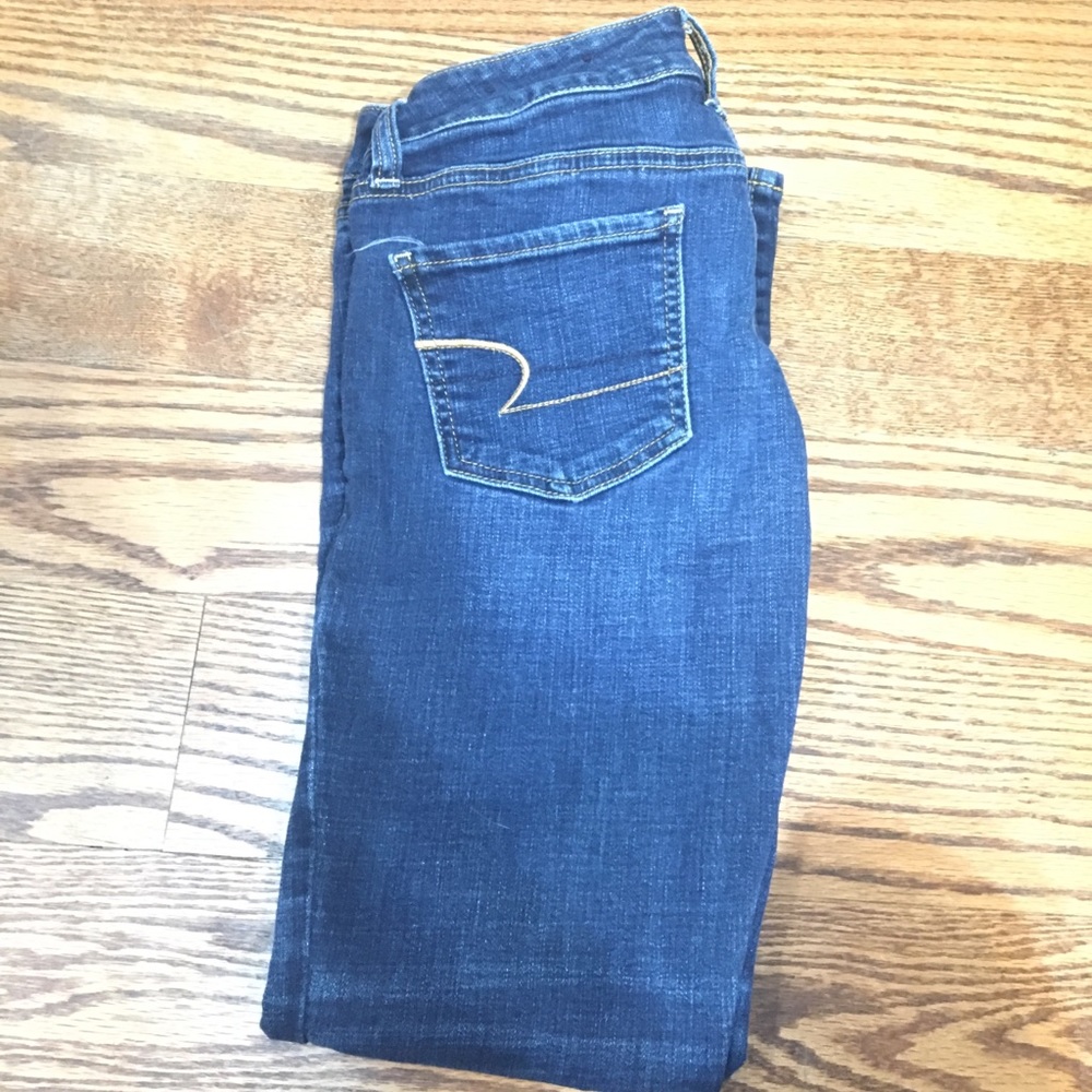 American eagle jeggings. Dark wash.