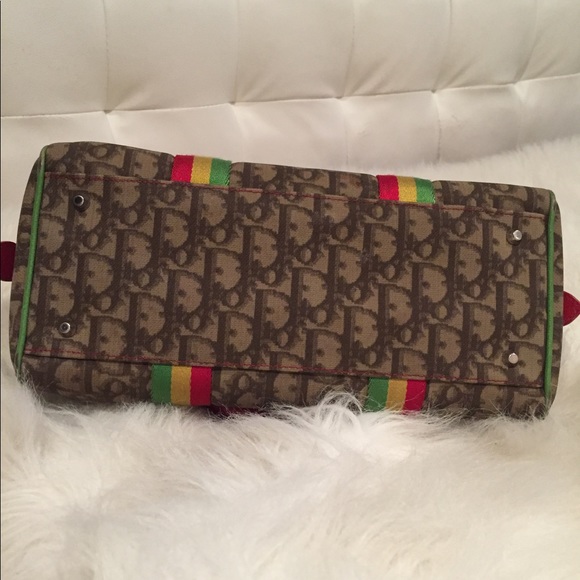 💚❤️💛Christian Dior Handbag - Picture 4 of 8