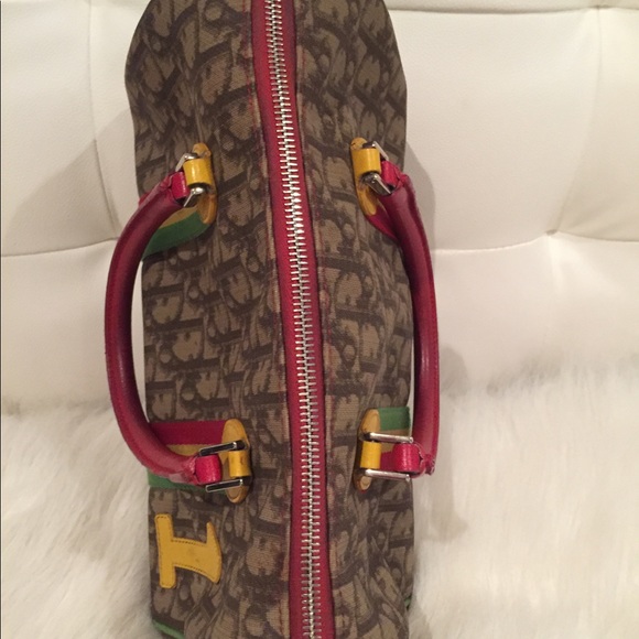 💚❤️💛Christian Dior Handbag - Picture 5 of 8