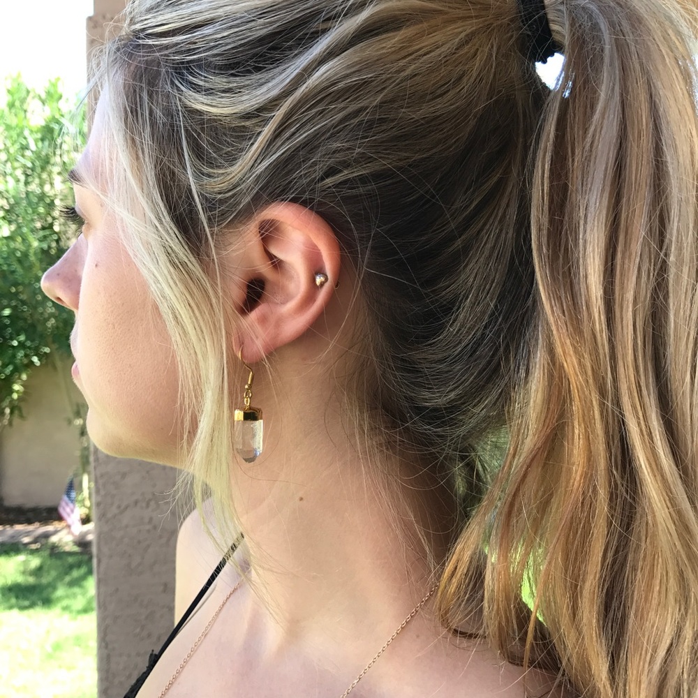Clear quartz earings