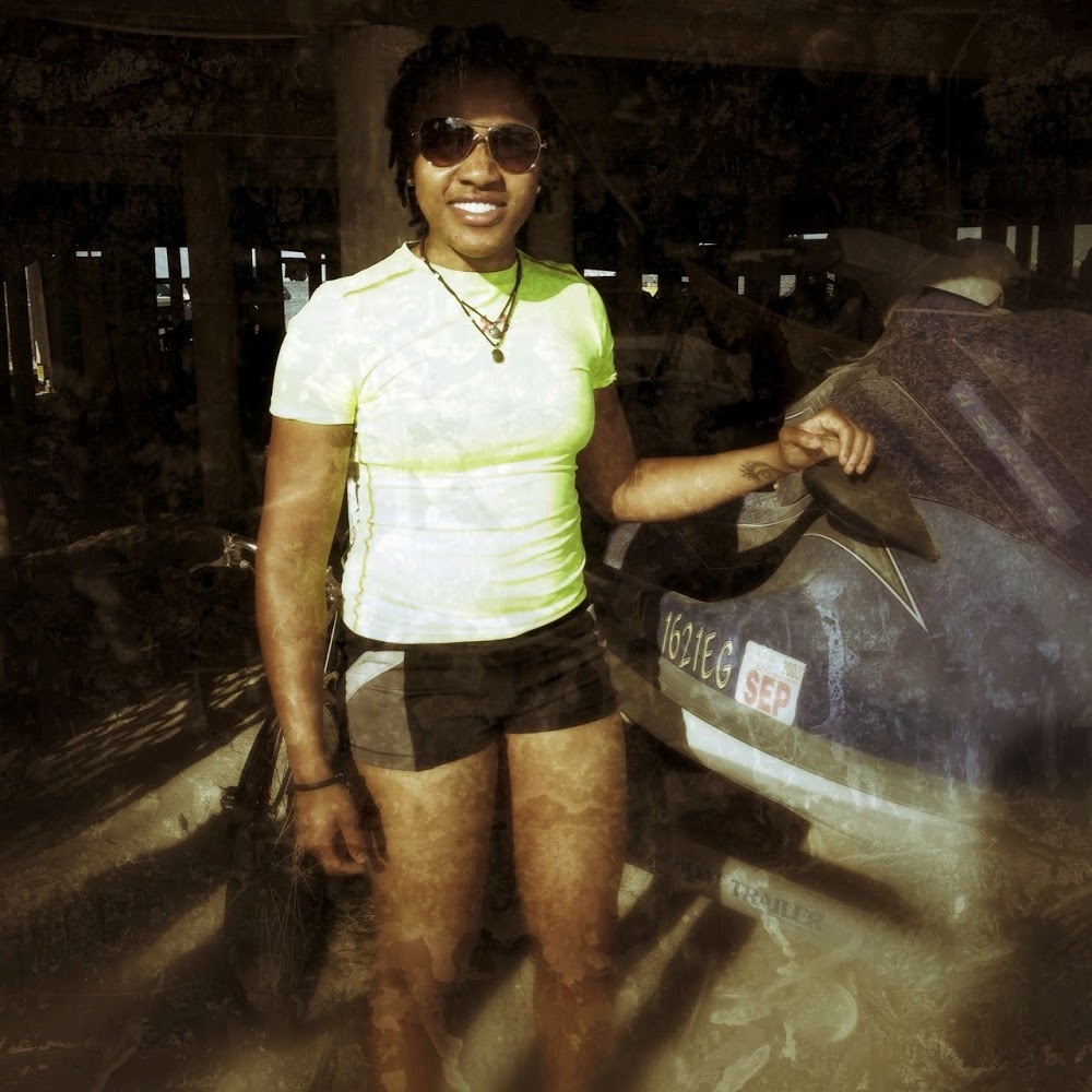 Meet your Posher, Arlisa