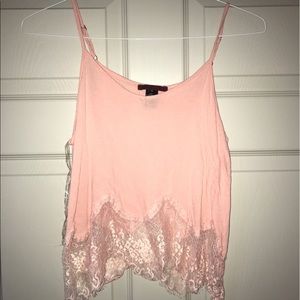 BKE light pink crop top with lace