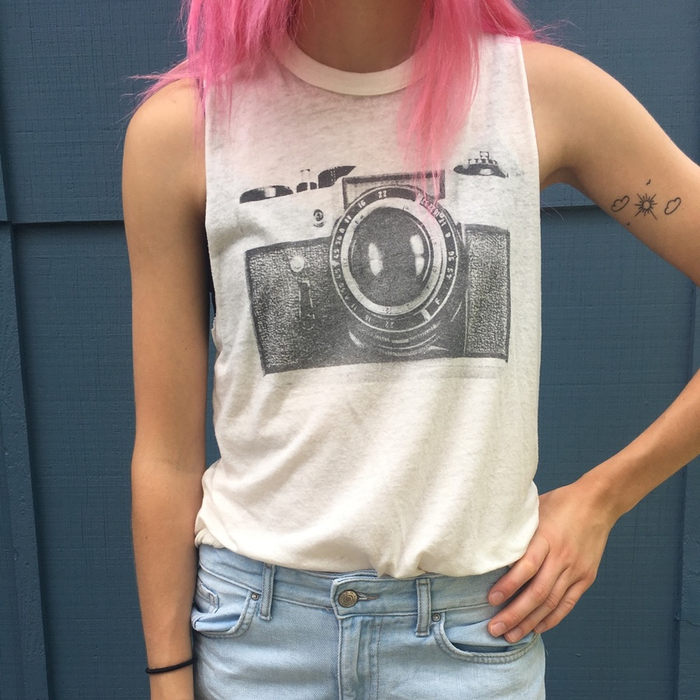 camera muscle tee