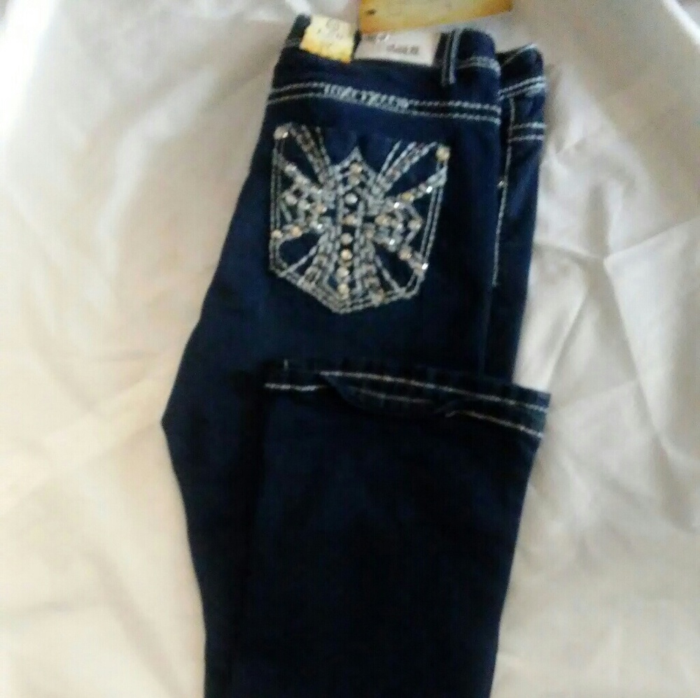 Jeans - Picture 4 of 4