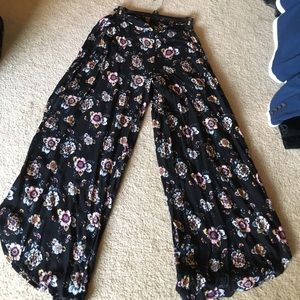 Mudd wide leg pants