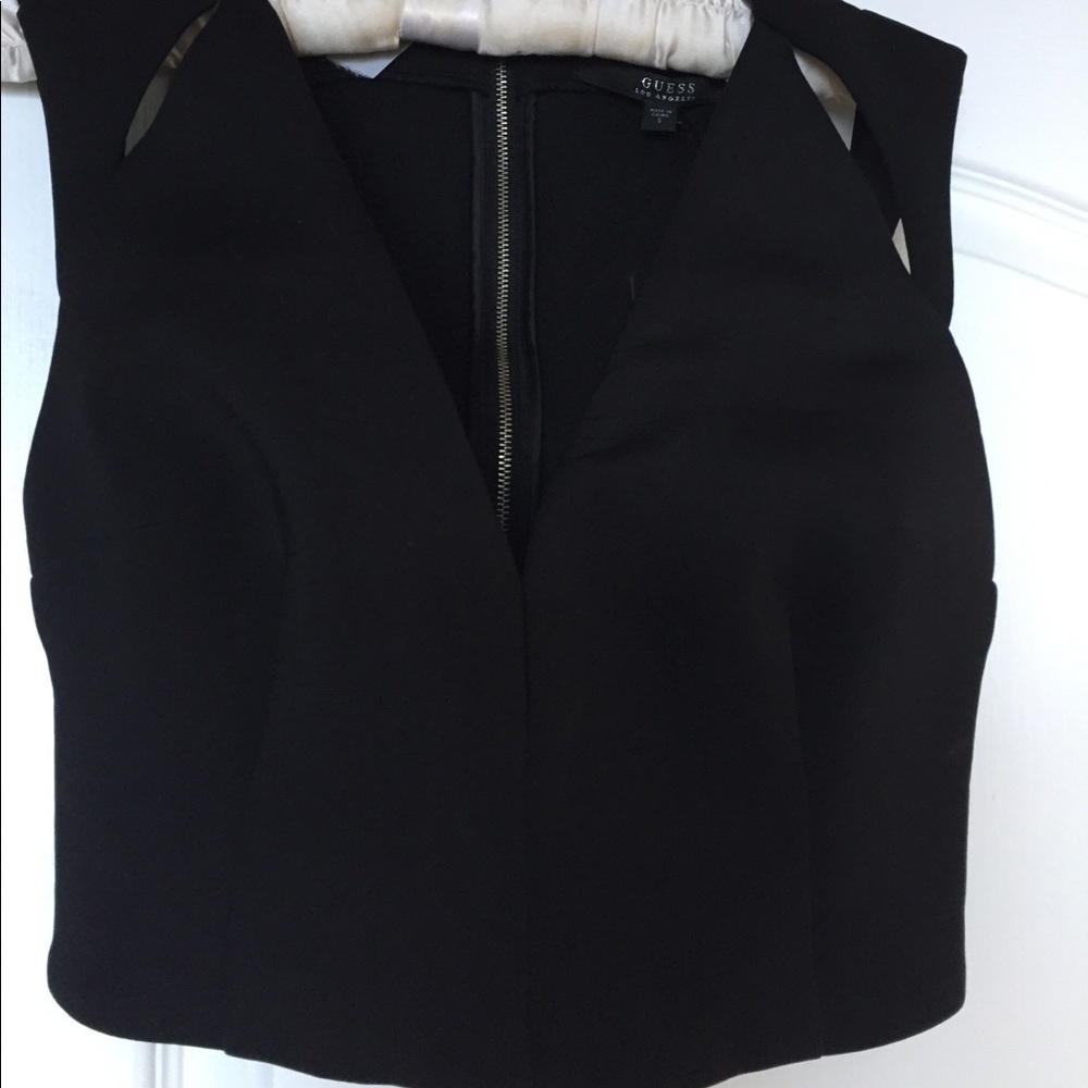 Guess Crop Top