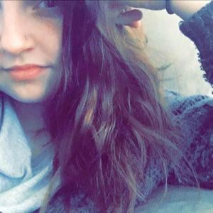 Meet your Posher, Mandi