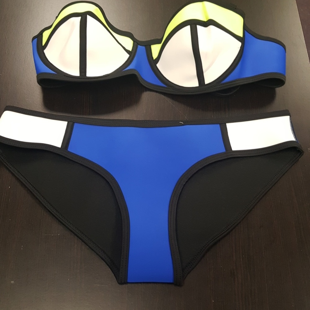 Ebuddy triangle suit blue and yellow white H222