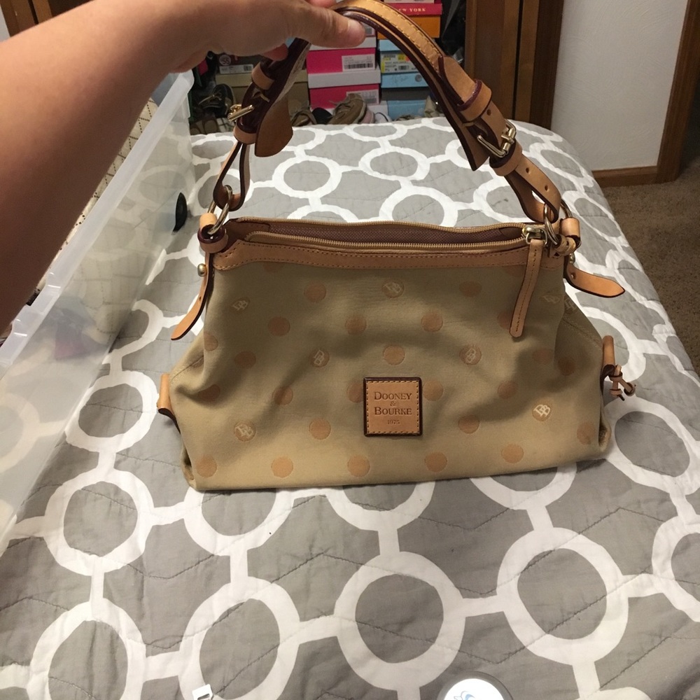 Dooney and Bourke Bubble print Shoulder Handbag.