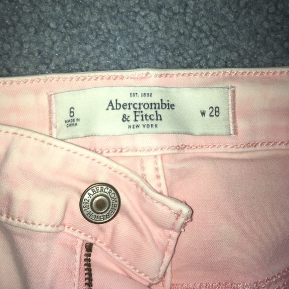 Abercrombie and Fitch Light Pink Jeans - Picture 3 of 3