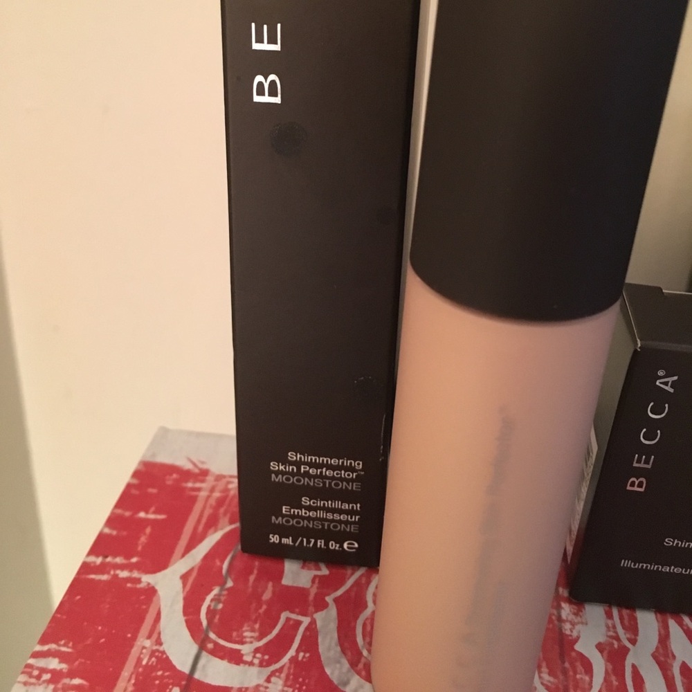 Becca bundle - Picture 3 of 4