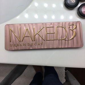 Urban Decay Naked 3 pallet