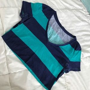 American Eagle striped V neck
