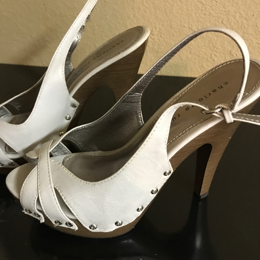 Shoes - Picture 2 of 2
