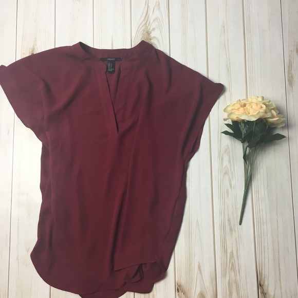 Red High-Low Short Sleeve Work/Business Blouse - Picture 2 of 6