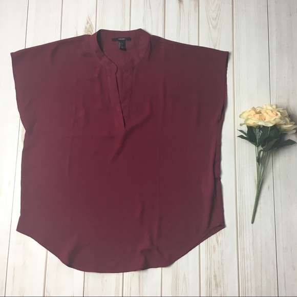 Red High-Low Short Sleeve Work/Business Blouse - Picture 4 of 6