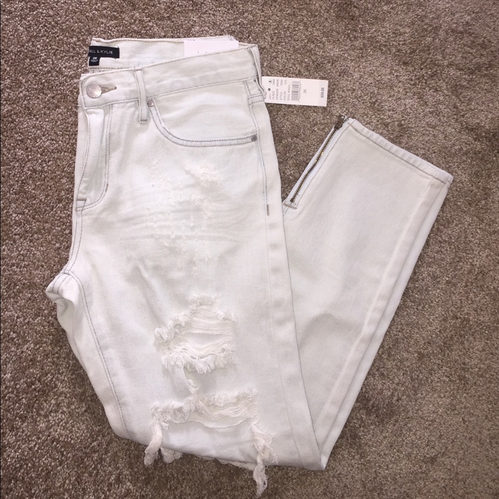 KENDALL & KYLIE GIRLFRIEND JEANS 👖