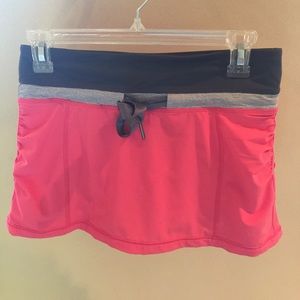 Coral and Gray Lululemon running skort - size 4