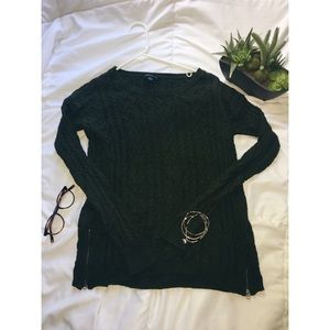 NWOT American Eagle Sweater with Zipper Details