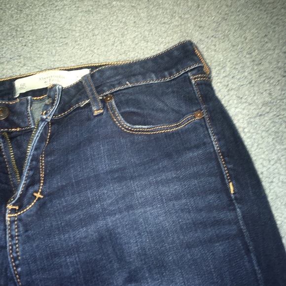 Abercrombie and Fitch Dark Wash Jeans - Picture 2 of 3