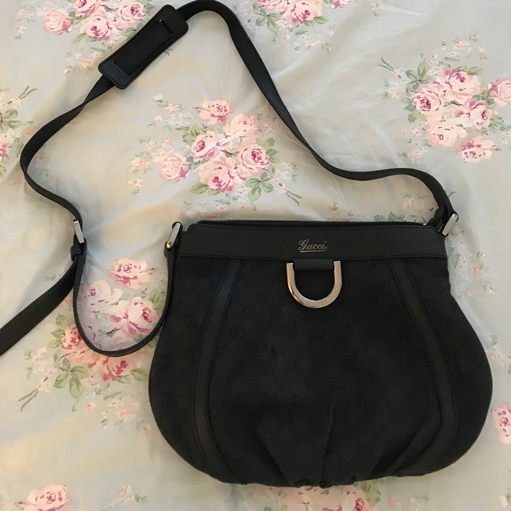 Gucci cross body