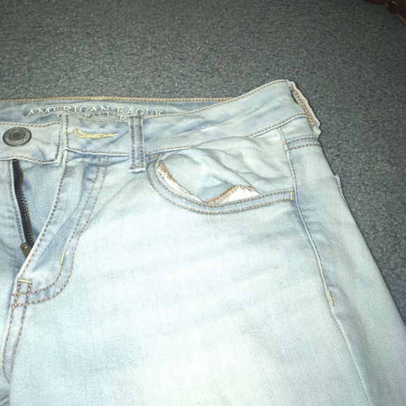 American Eagle Light Wash Jeggings - Picture 2 of 3