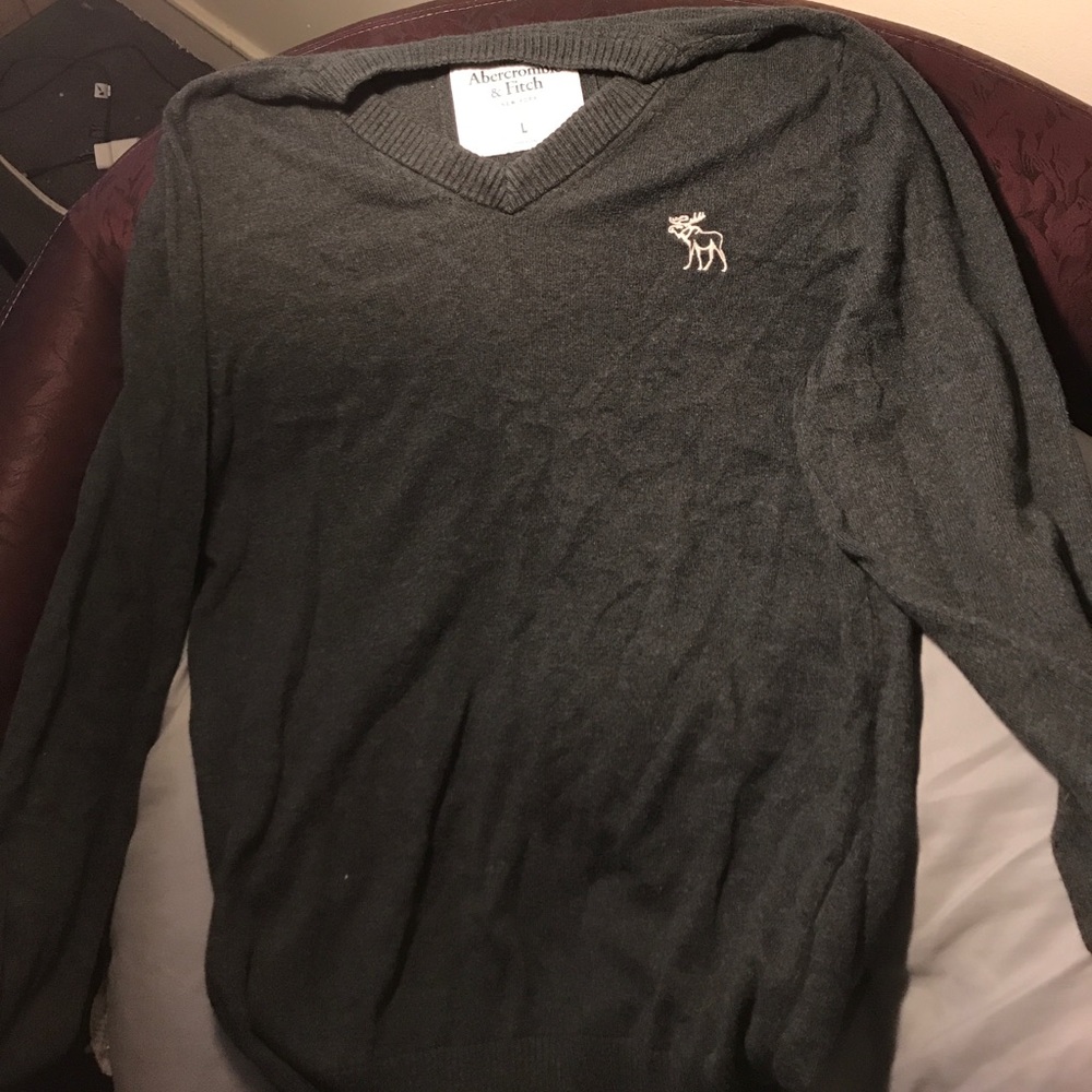 Men's sweater
