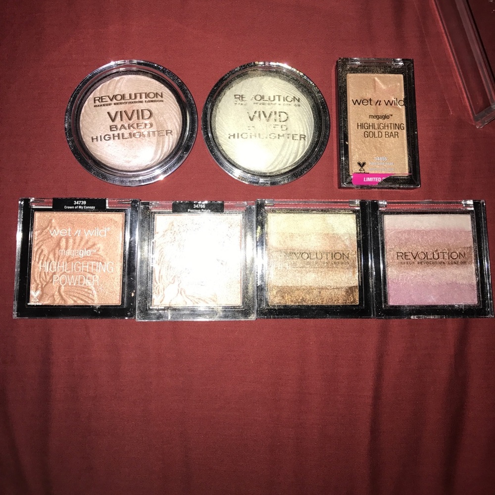 SET OF HIGHLIGHTERS