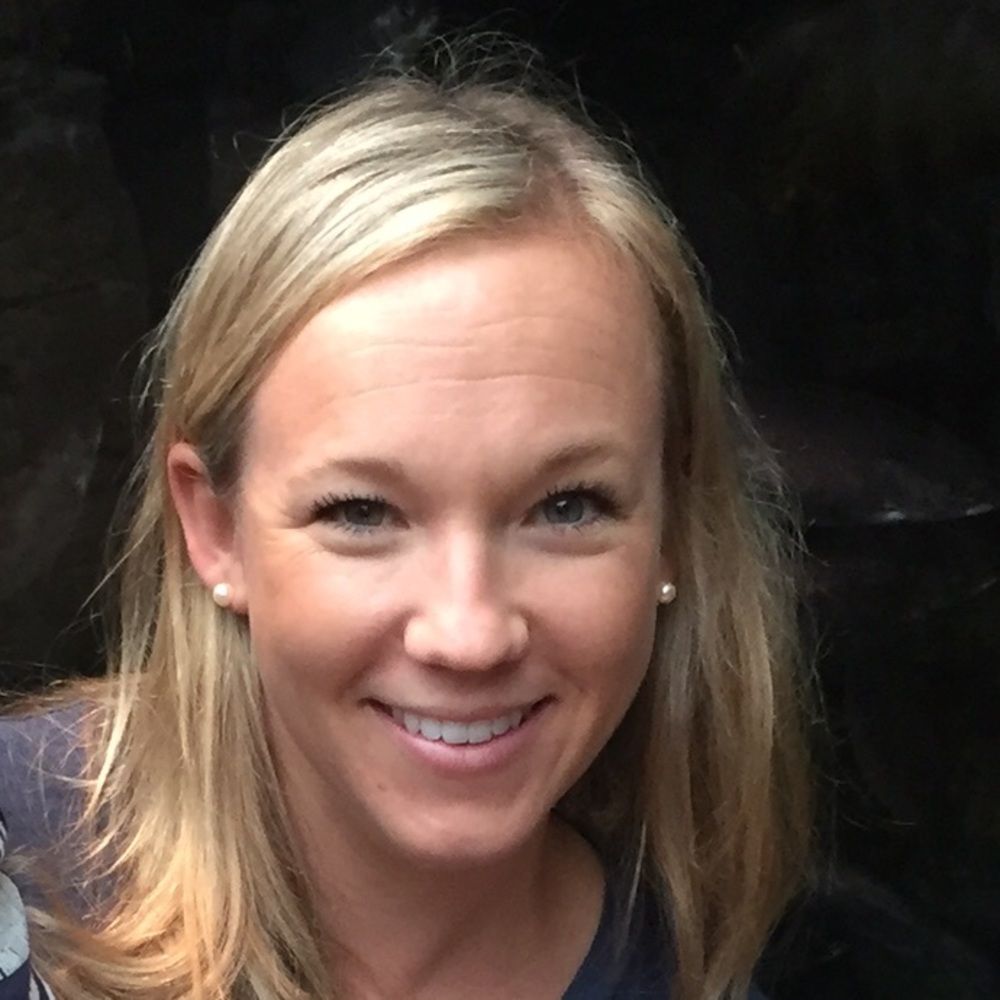 Meet your Posher, Hilary