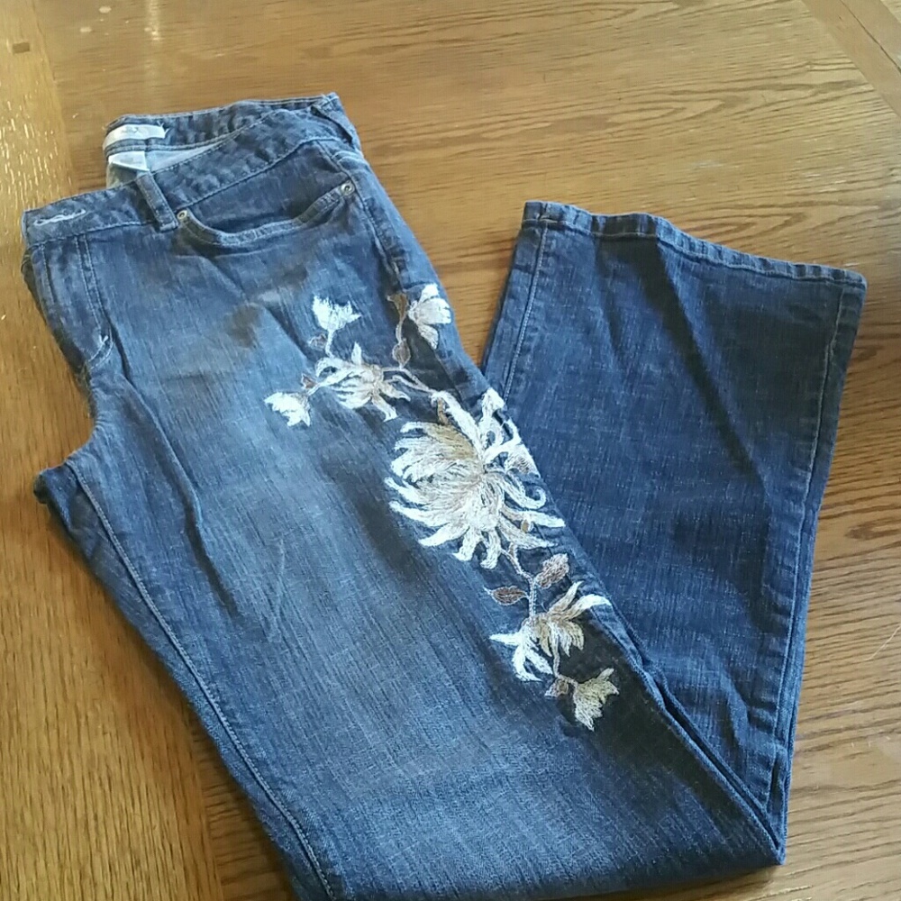 "METRO 7 JEANS"
