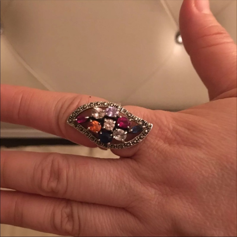 Silver ring - Picture 2 of 2