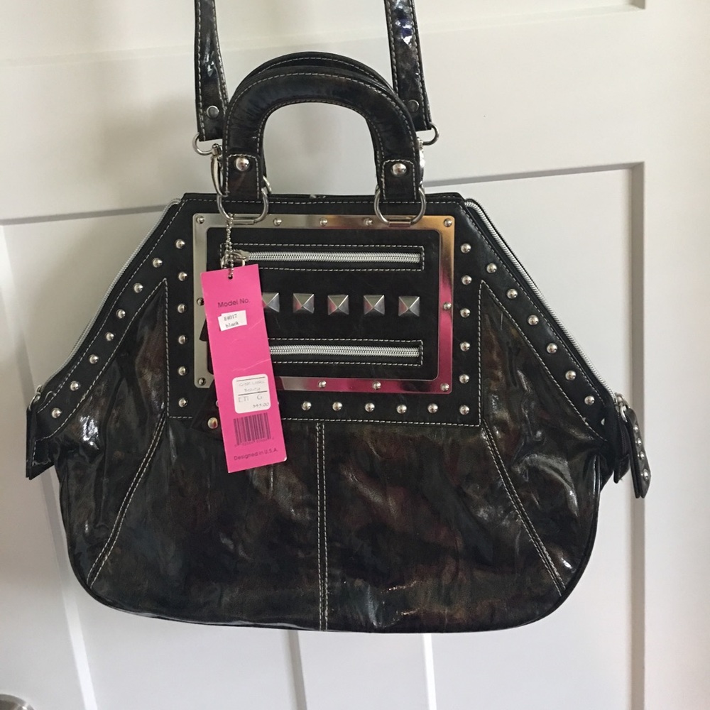☃️🎅🏼🌲Beautiful N designer purse! Brand new!