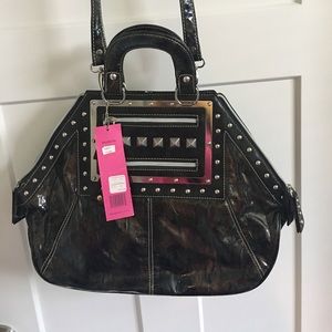☃️🎅🏼🌲Beautiful N designer purse! Brand new!