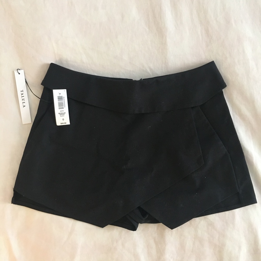 Envelope Skort