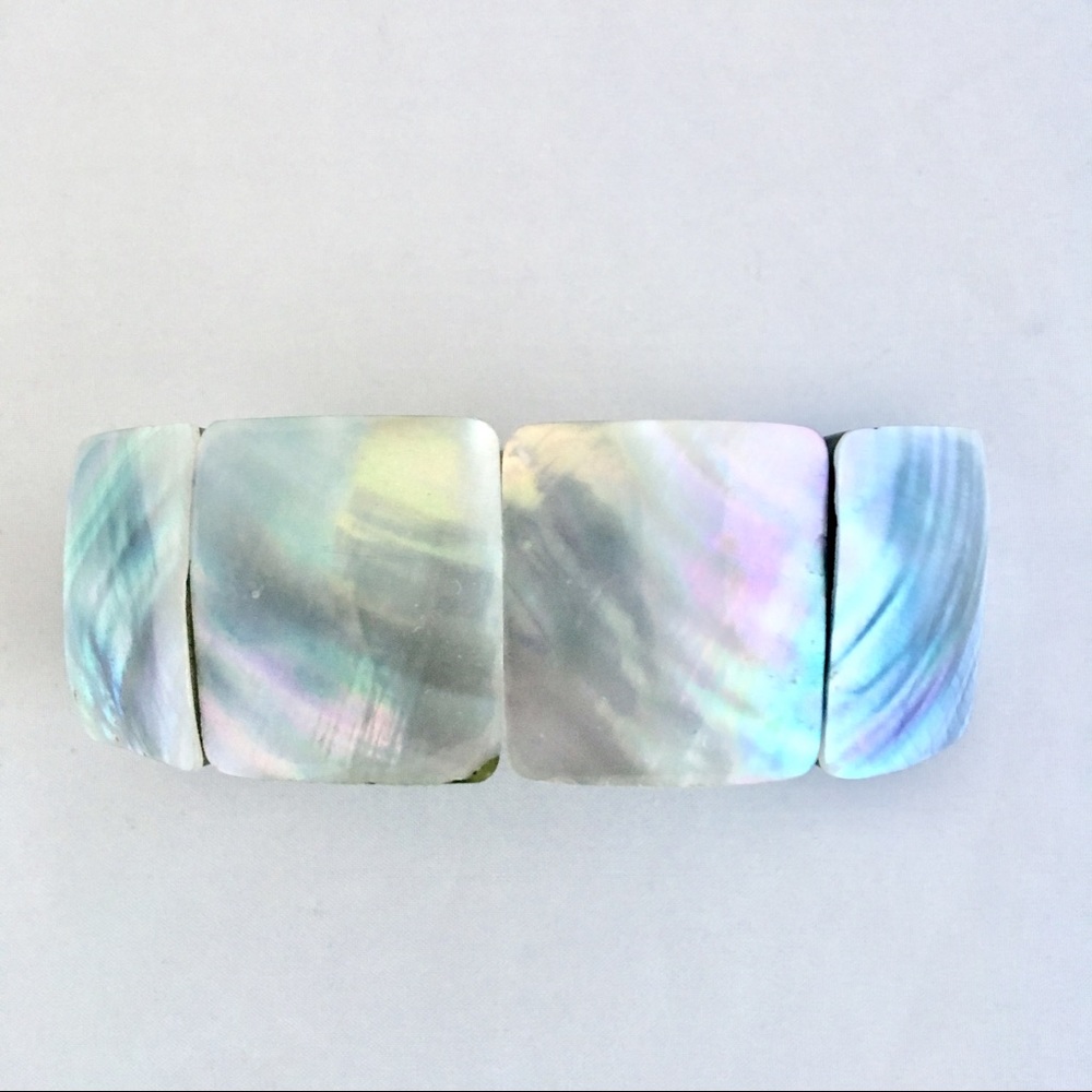 Mother of Pearl stretch bracelet