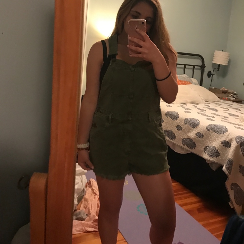 Brandy Melville overalls