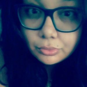 Meet your Posher, Claudia