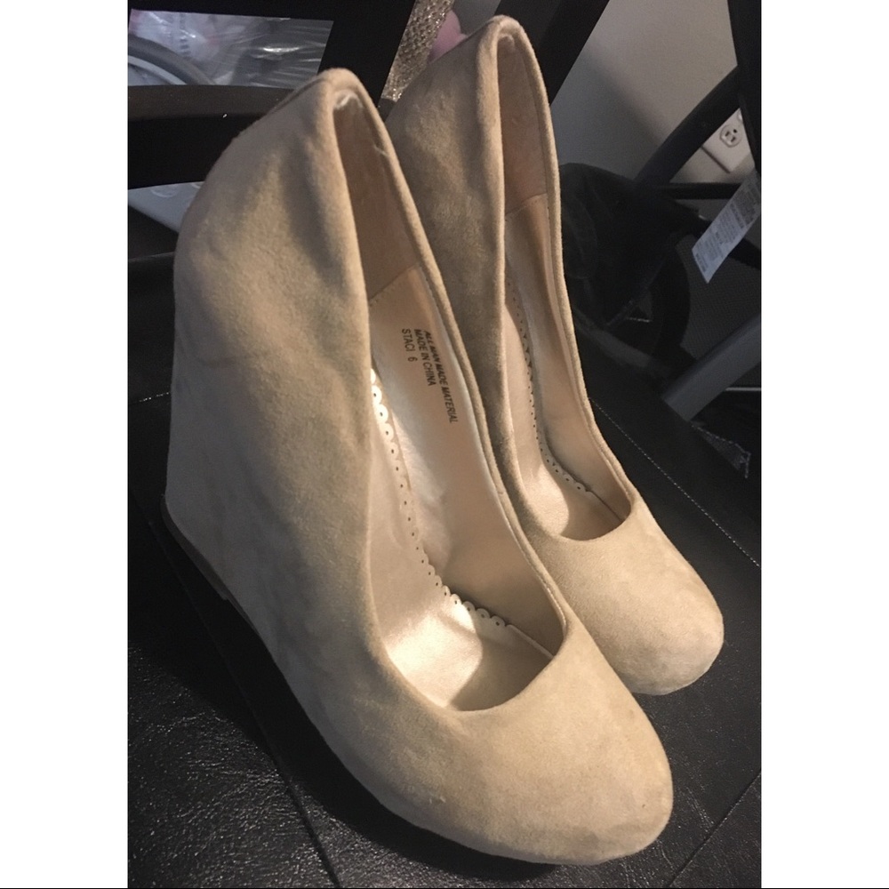 Rampage Nude Wedges