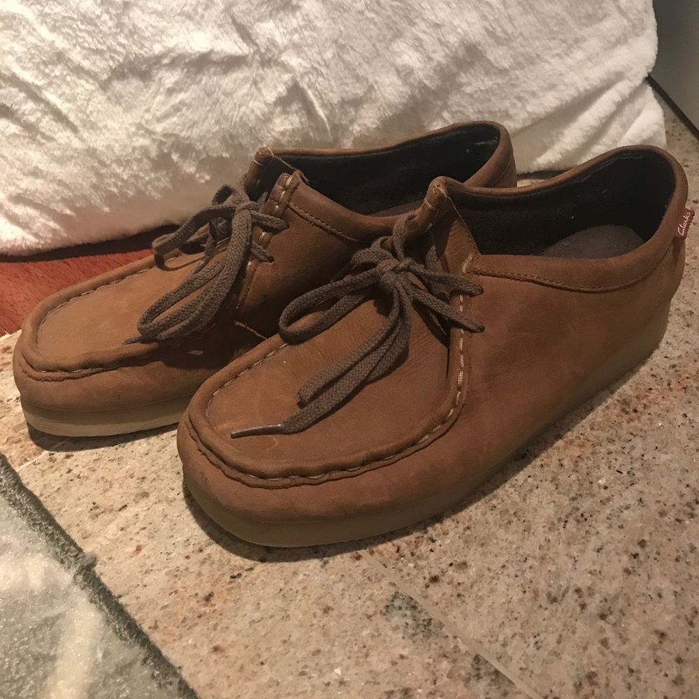 Clarks wallabees